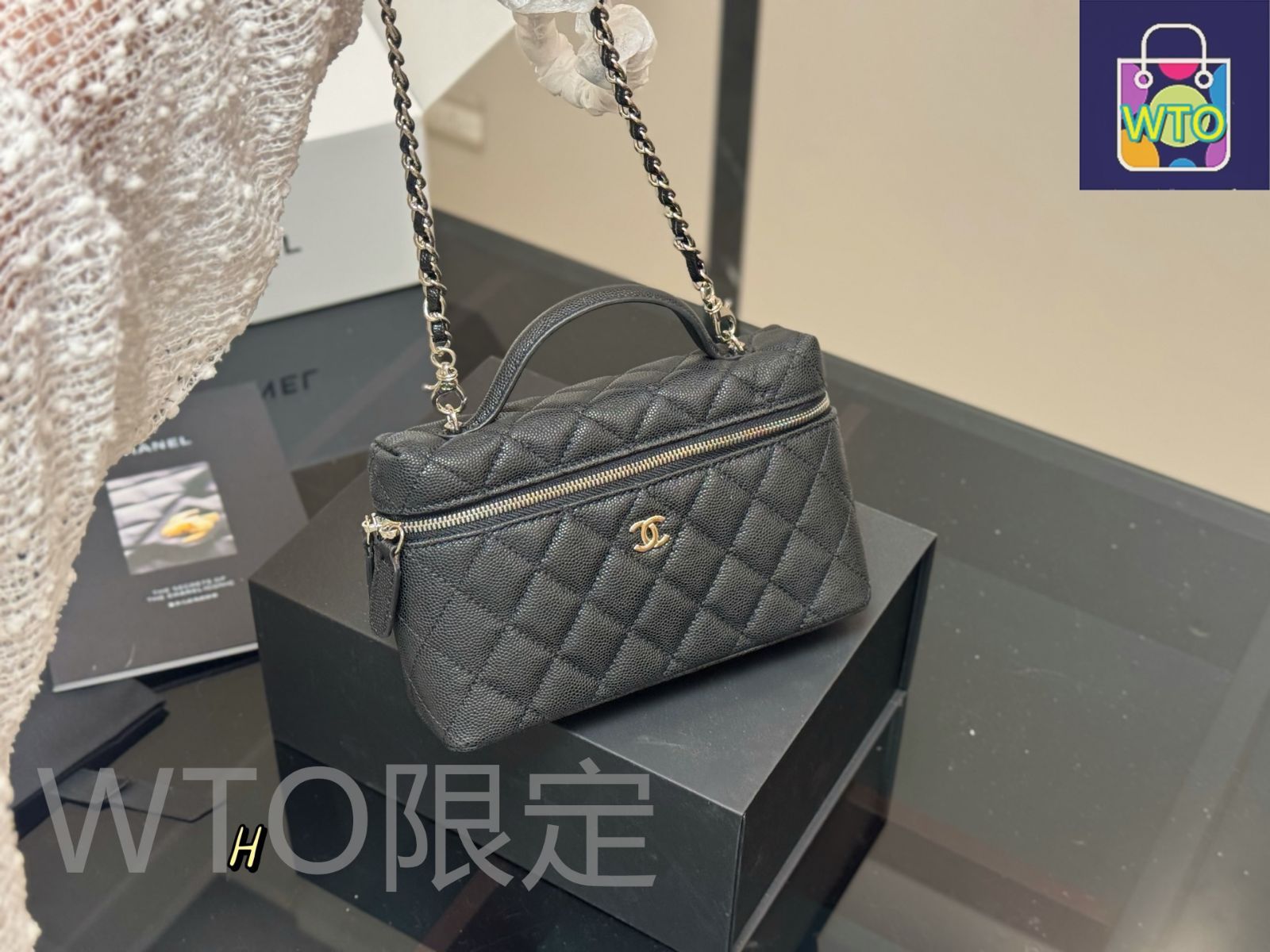 今日特価】Chanel シャネル ランチボックスホボ ラウンジバッグ 軽量で