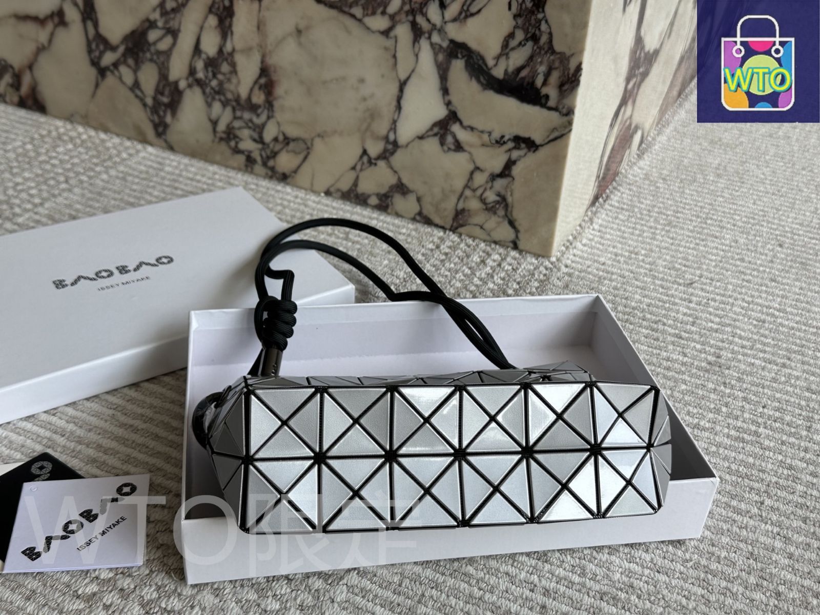 今日特価】Issey Miyake イッセイミヤケ 生豆腐バッグ ダイヤモンド