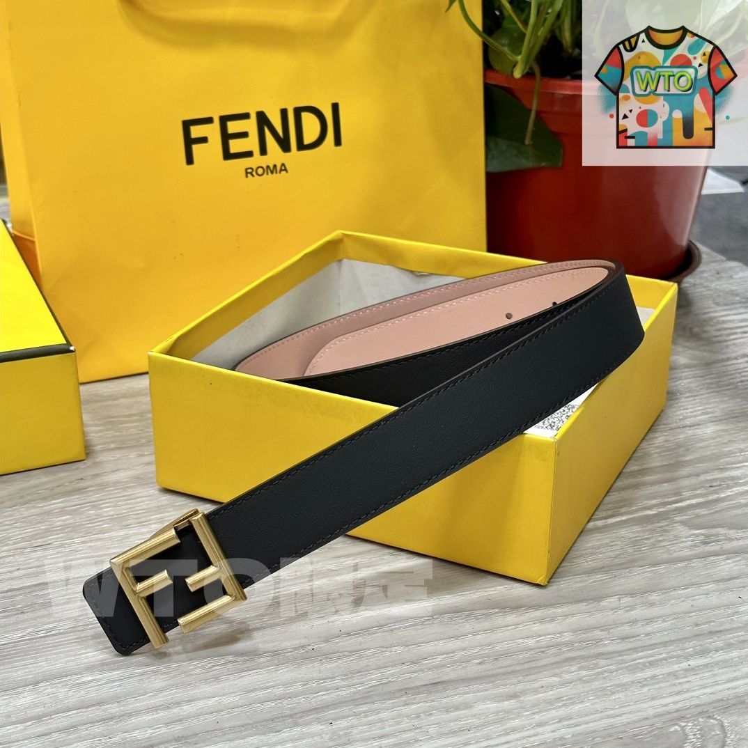 FENDI フェンディ レディース カジュアルベルト03 - メルカリ