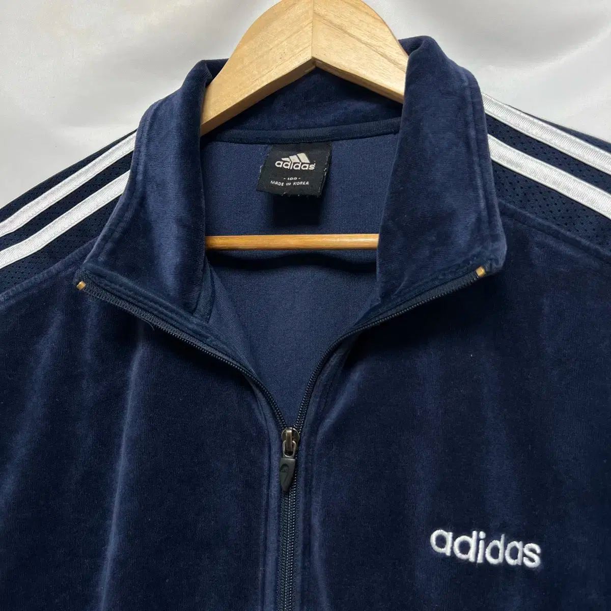 正規品/100 アディダス 3本線 ツアーベルベット ネイビー トラック