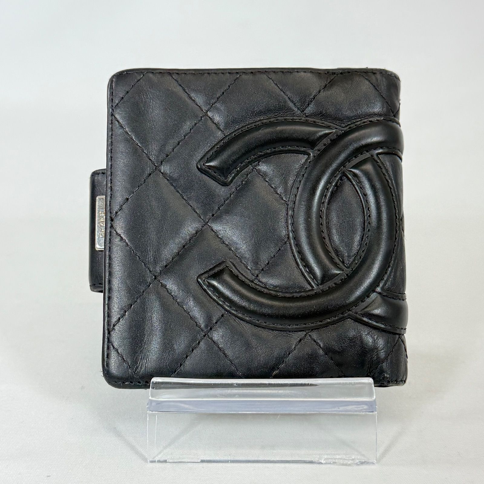 人気・美品】CHANEL シャネル ラムスキン カンボンライン がま口 二