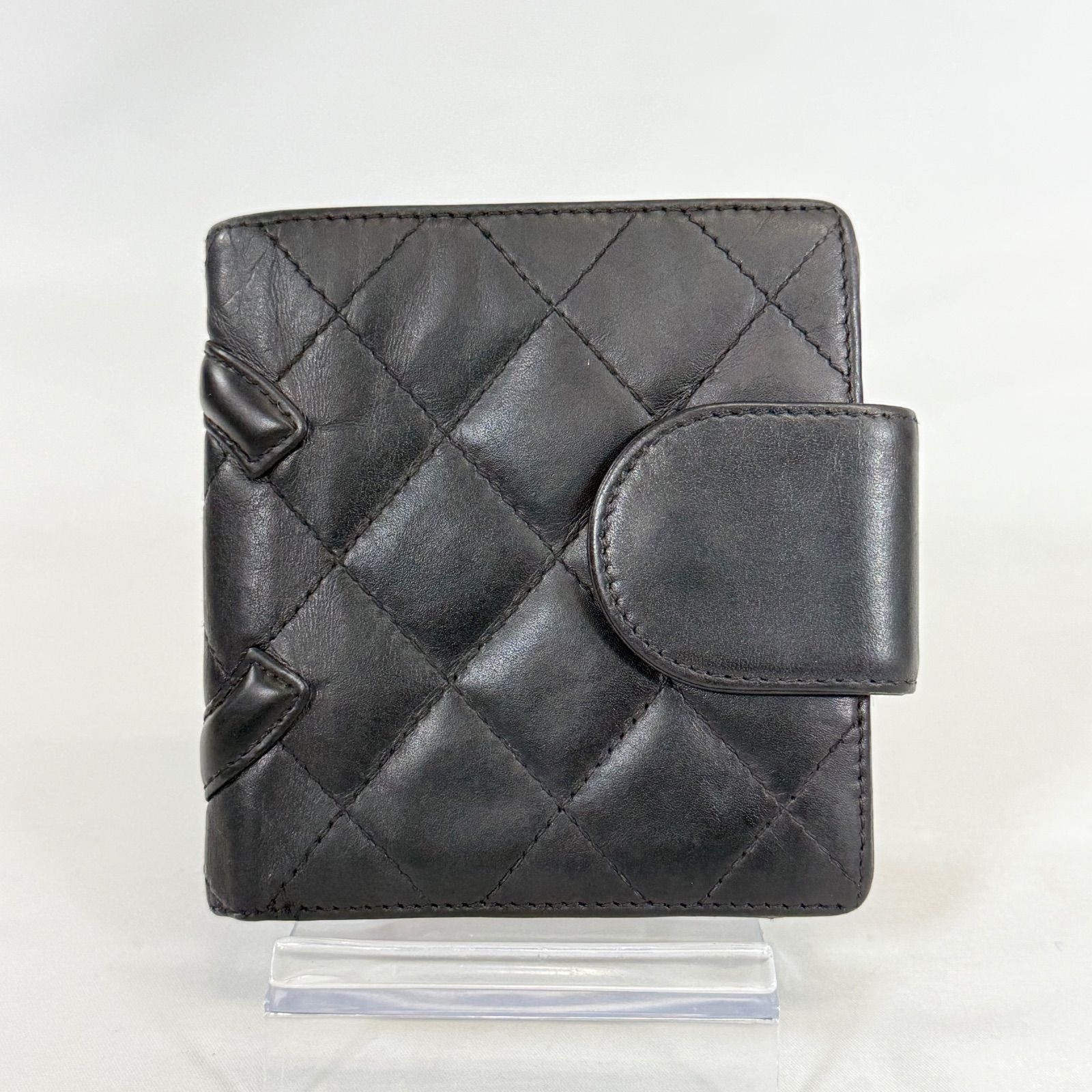 人気・美品】CHANEL シャネル ラムスキン カンボンライン がま口 二