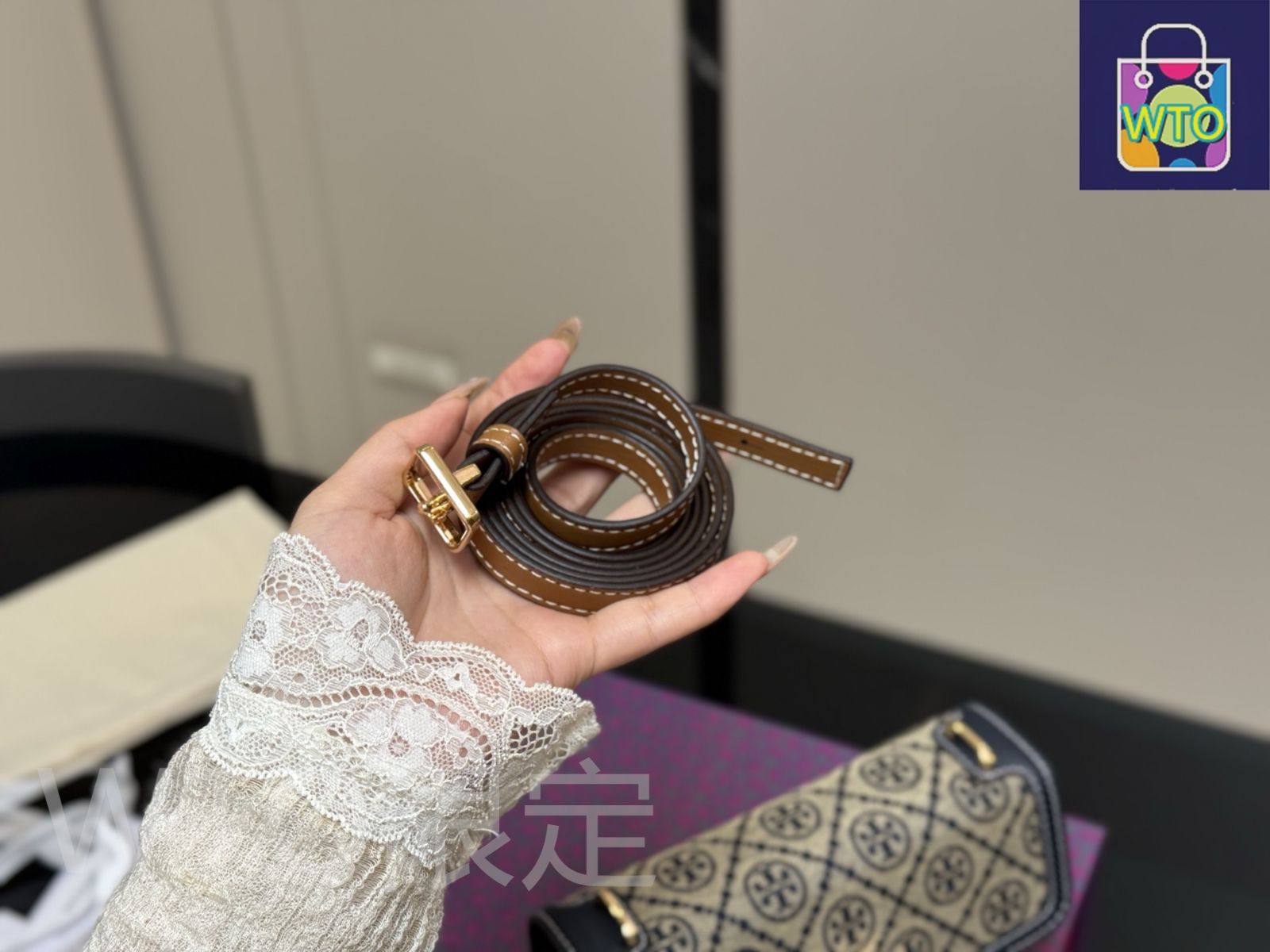 今日特価】Tory Burch トリーバーチ クラシックモノグラムシリーズ