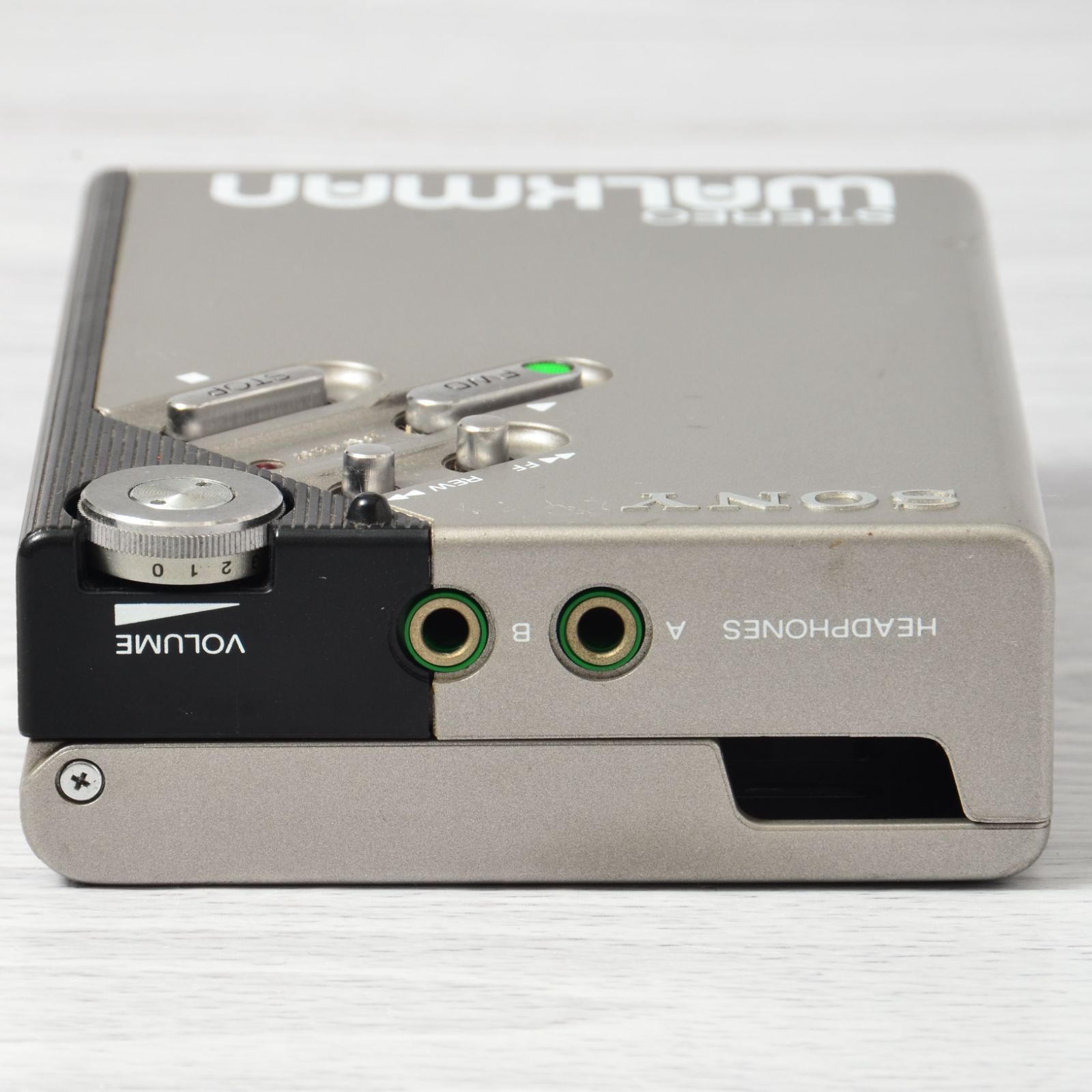 SONY WALKMAN WM-2 カセットウォークマン シルバー 整備済 TY391