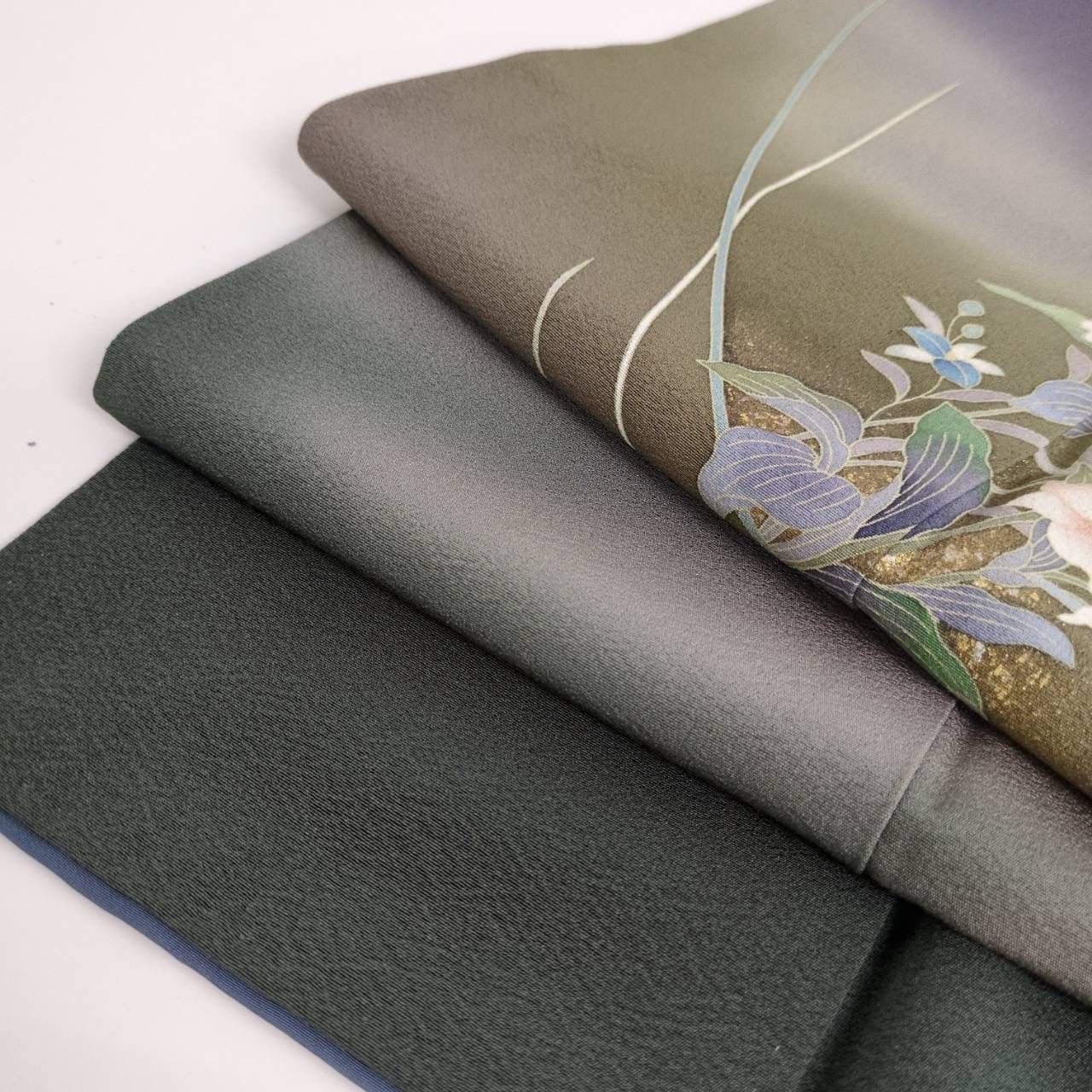 付下げ 友禅 金彩 縮緬 紋無し 上品な加工 訪問着 正絹 着物 MK-1351