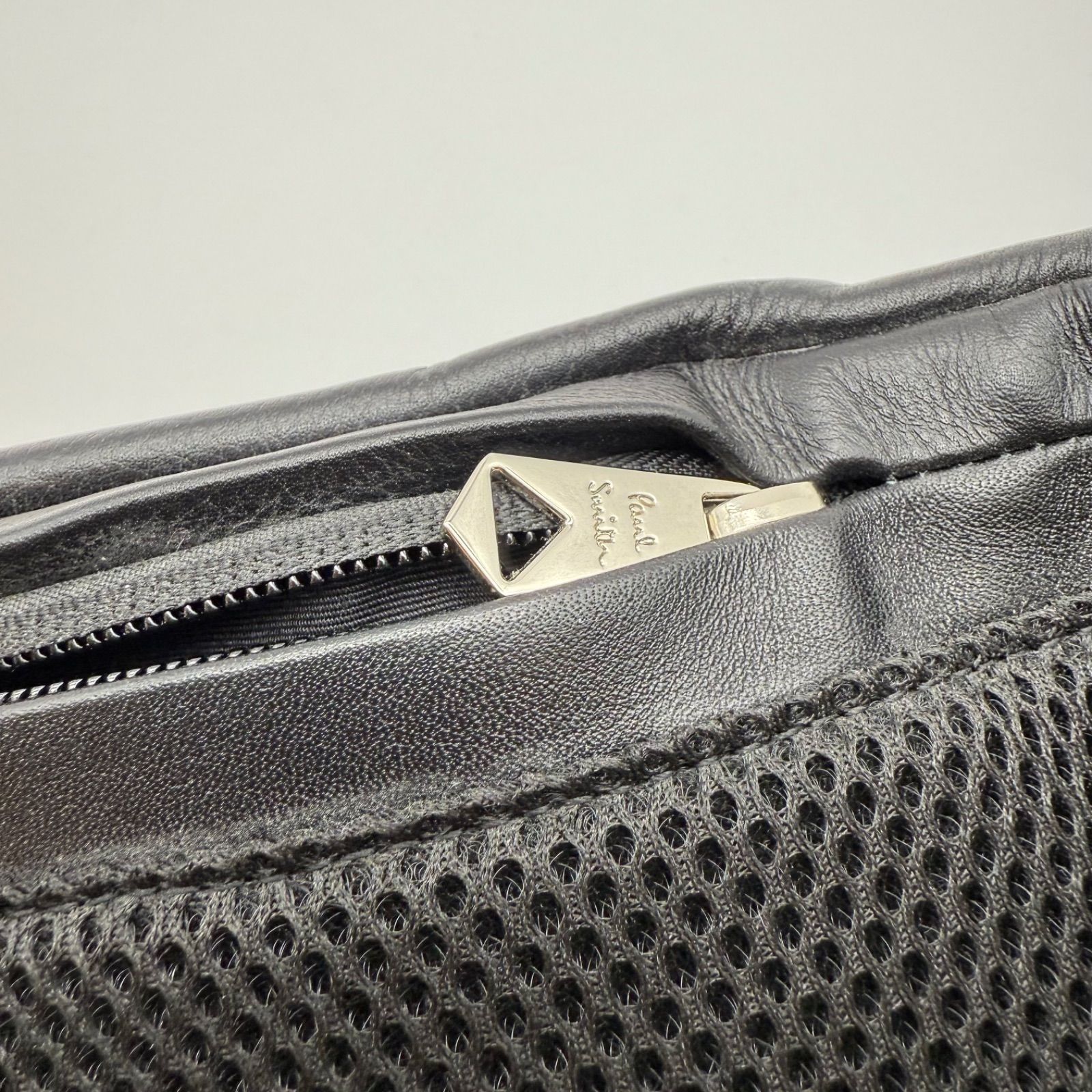 【新品未使用】Paul Smith ストライプインセット ボディバッグ 楽天市場】Paul Smith ポールスミスフロントジップポケットマルチ