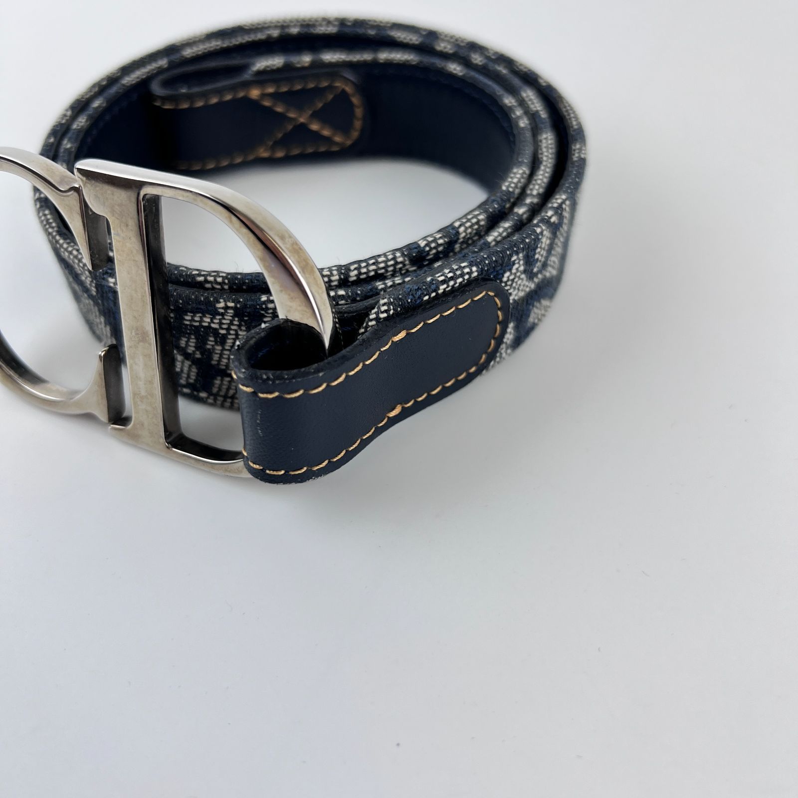 クリスチャン ディオール ネイビー トロッター サドル ベルト クリスチャン ディオール ネイビー トロッター サドル ベルト