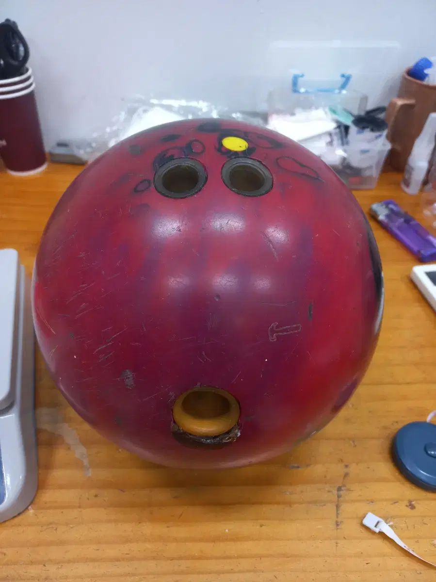 ブラックウィドーレジェンダリー 15P 中古ボール 中古ボーリングボール