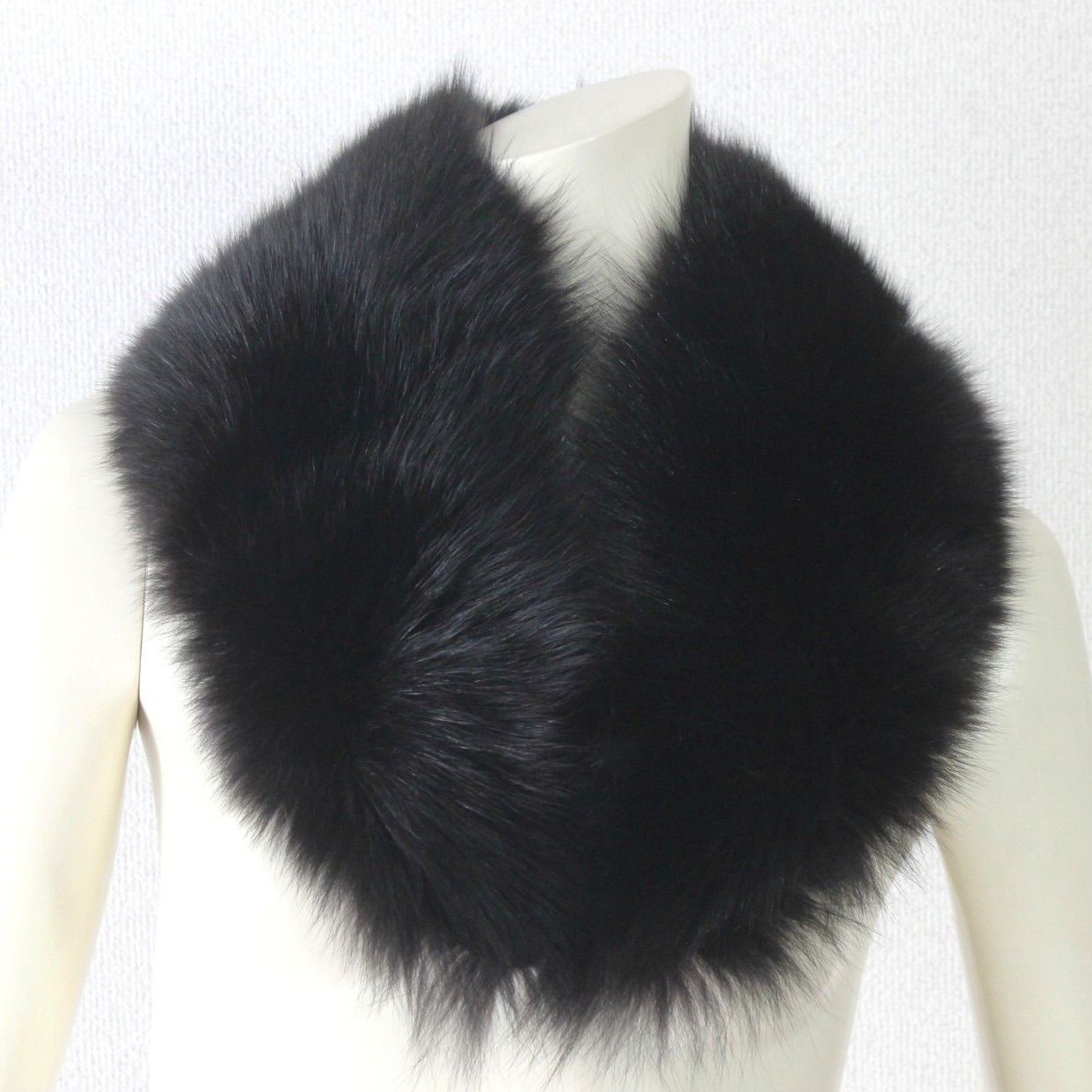 S69【新品同様】サガ フォックス SAGA FOX ショール マフラー ブラック