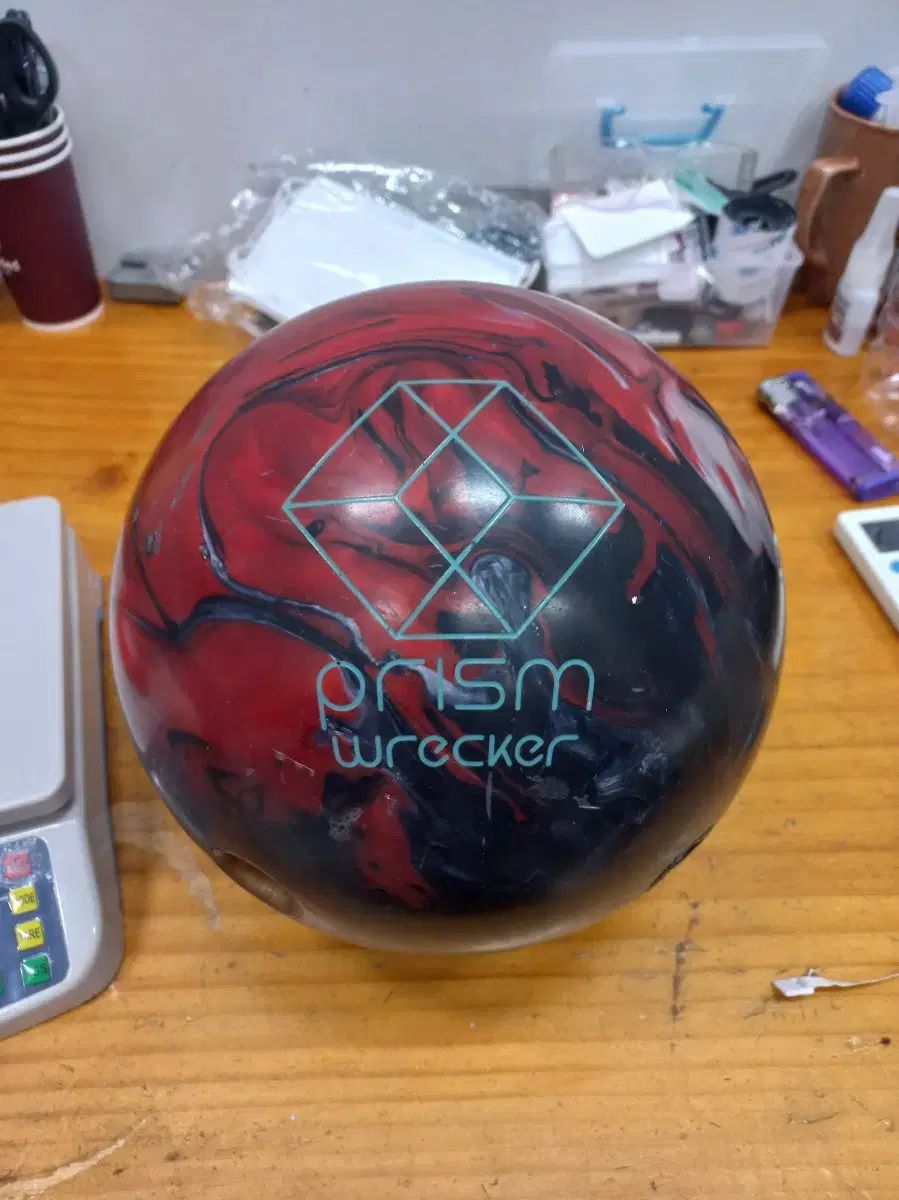 STORM NEUTRON PHYSIX ボウリングボール14p4oz STORM NEUTRON PHYSIX ボウリングボール