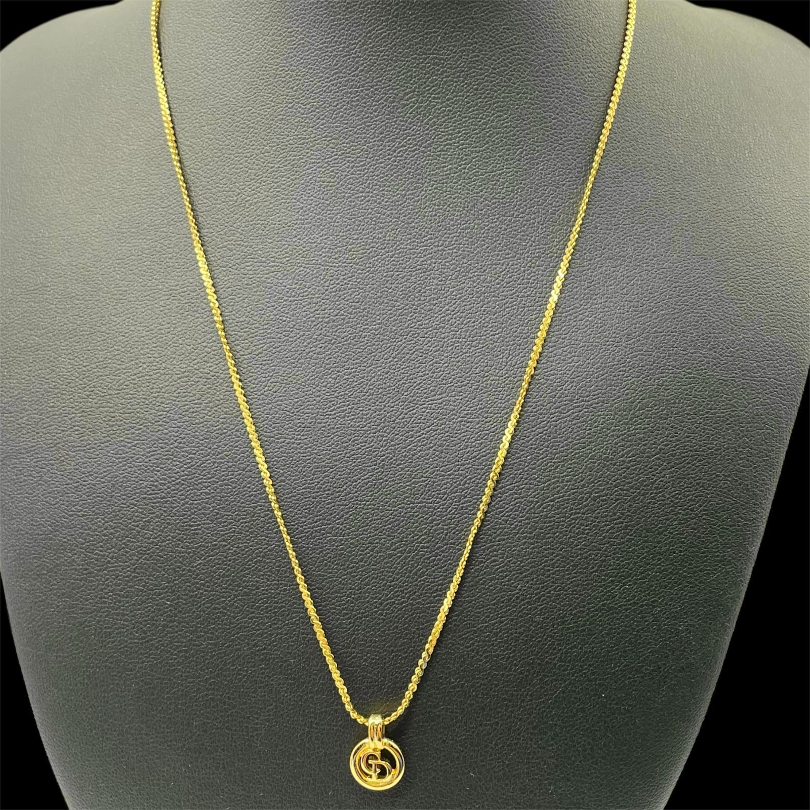 Dior ディオール ネックレス イヤリングサークル ゴールド ヴィンテージ Christian Dior ディオール ヴィンテージサークルロゴネックレス