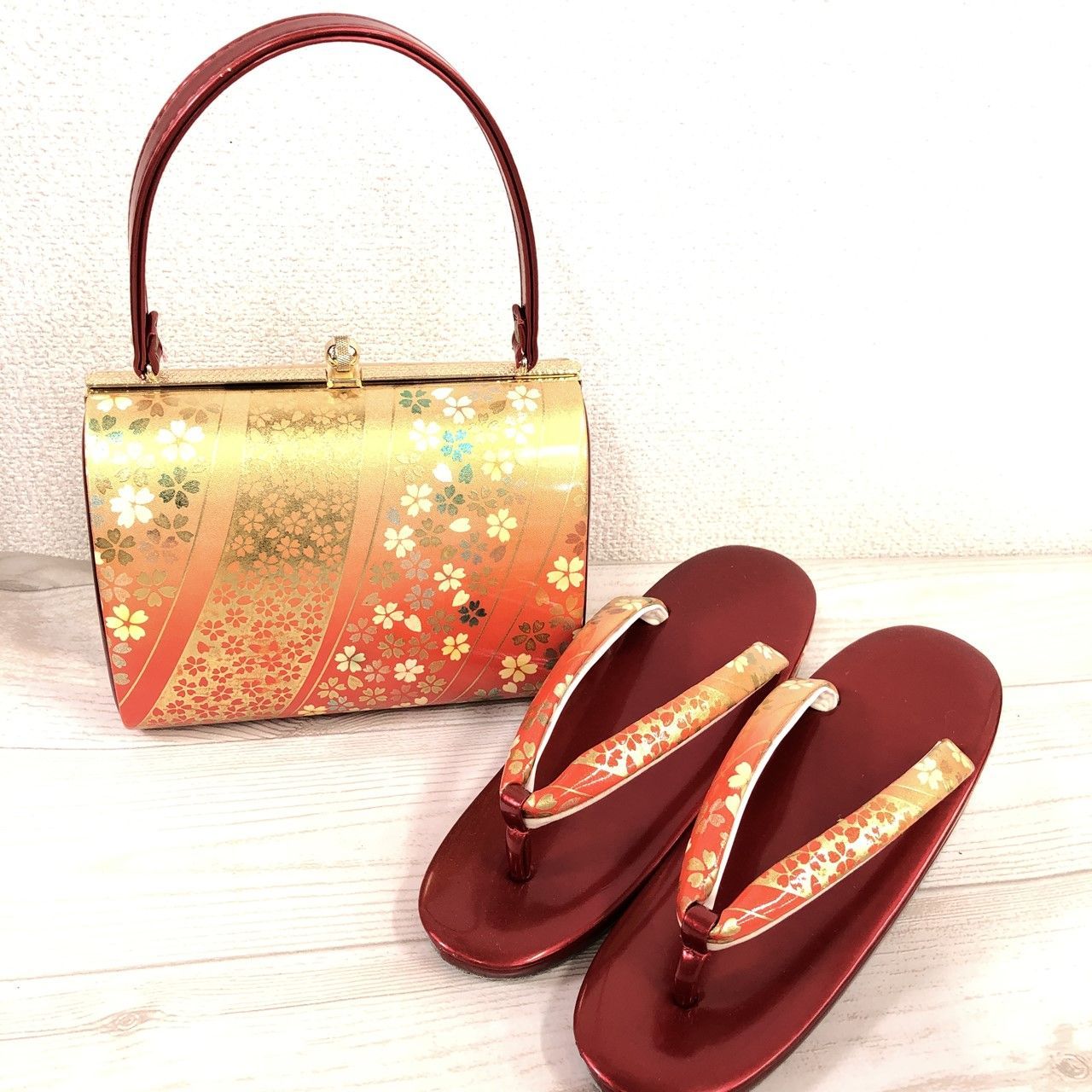 サリー様 小物セット 草履バッグ 良品・匿名配送OK】草履 バッグ セット ／ Zori Sandals & Handbag Set