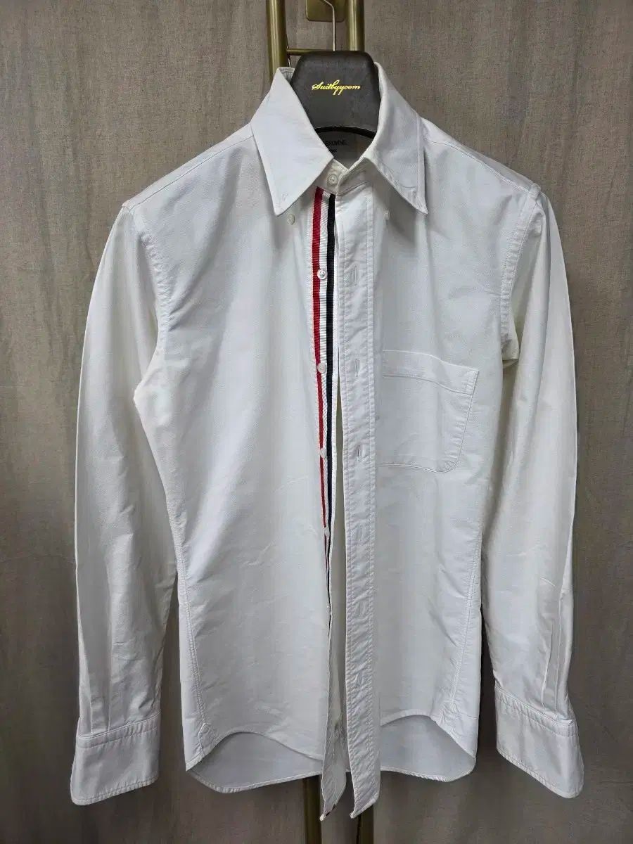 ユキトリイGプリーツ華やかフリルジャケット L 黒×ピンクレッド