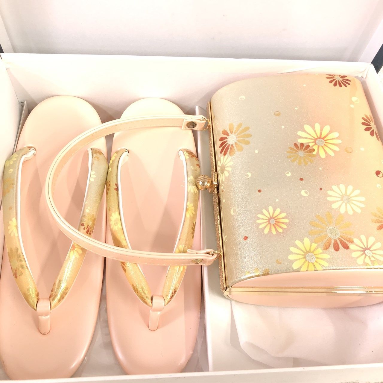 美品・匿名配送OK】草履 バッグ セット ／ Zori Sandals & Handbag Set