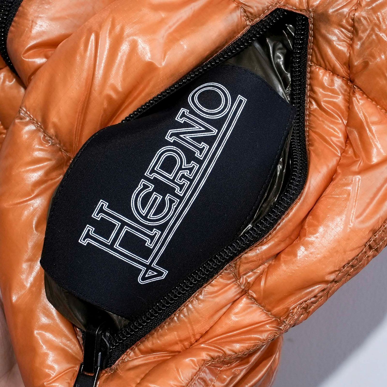 HERNO ヘルノ 新品 HERNO ヘルノ ダウンジャケット オレンジ/グレー