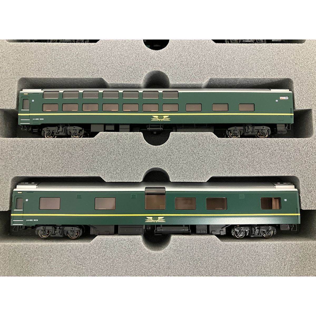 KATO 10-870 24系寝台特急客車「トワイライトエクスプレス」4両増結