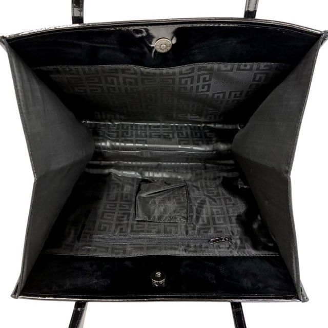 【GIVENCHY】　新品未使用　男女兼用　ブラック　エナメルバッグ GIVENCHY トートバッグ エンボスロゴ エナメル ブラック ジバンシィ
