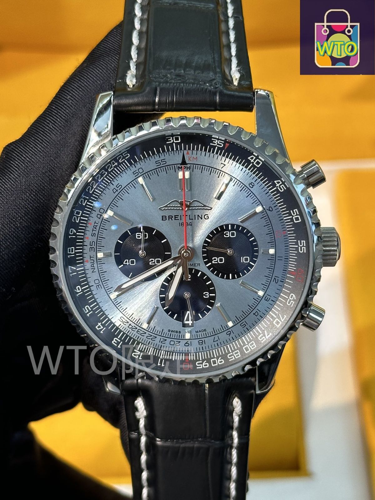 メンズ　ナビタイマー　クォーツ時計 ビジネスシーンにも大活躍！？3針のナビタイマーをご紹介【ナビ