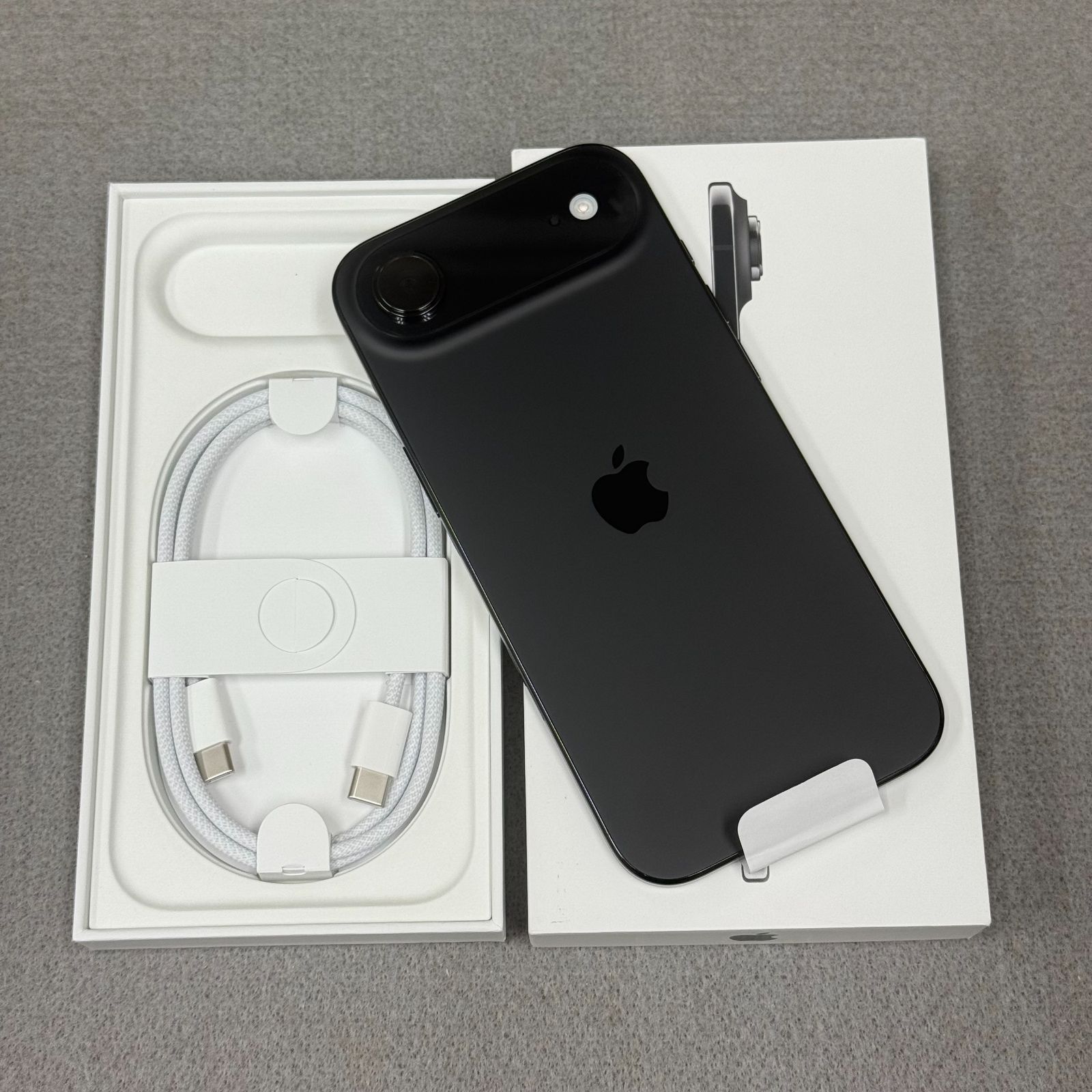 新品・未使用iPhone Air 1TB スペースブラック 国内版 SIMフリー 送料