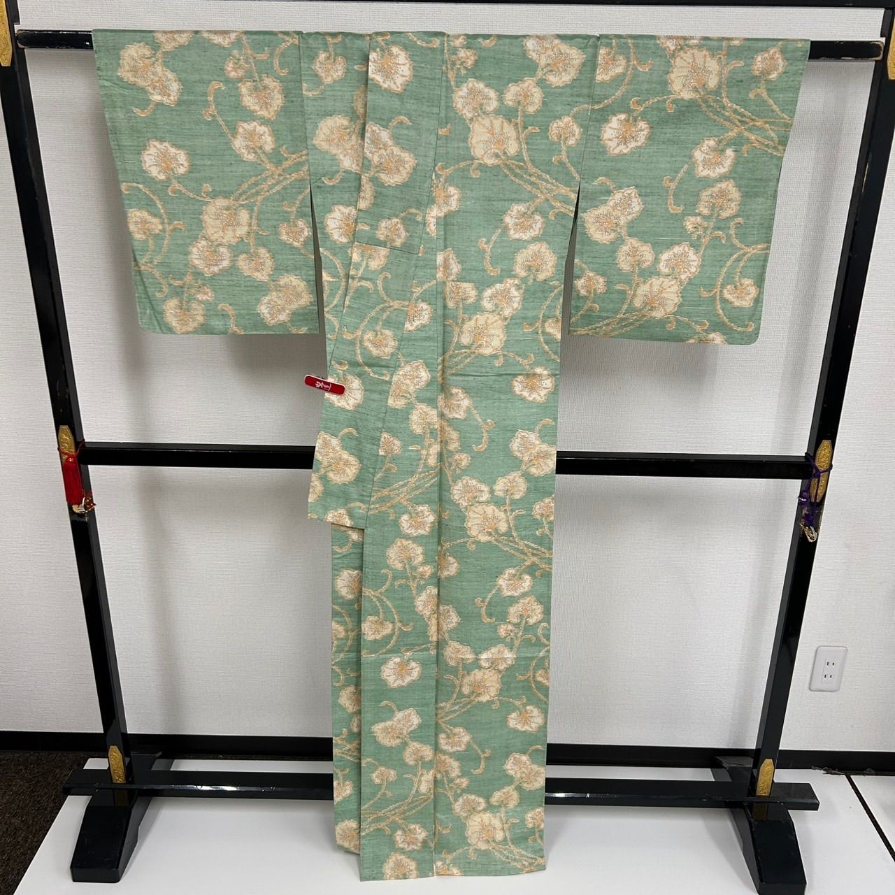 十日町紬 単衣 唐草模様 裄66.5 素敵な絣柄 正絹 着物 MK-1358 - メルカリ