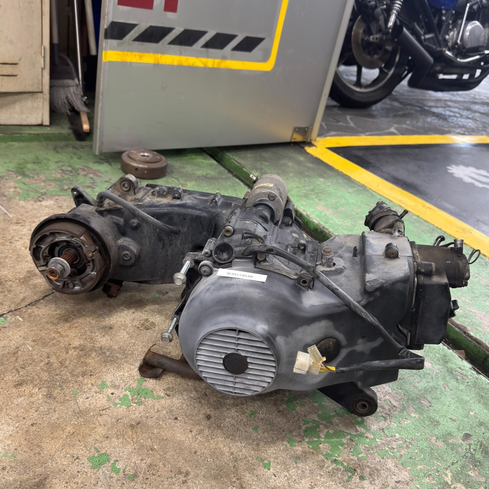 スズキ カスタム多数!! ヴェクスター125 150エンジン搭載!! SUZUKI