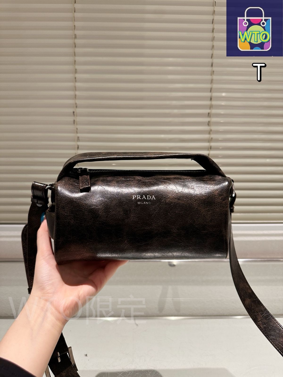 今日特価】Prada 2025SS Men's Nappa Leather Pen Case Tote Bag