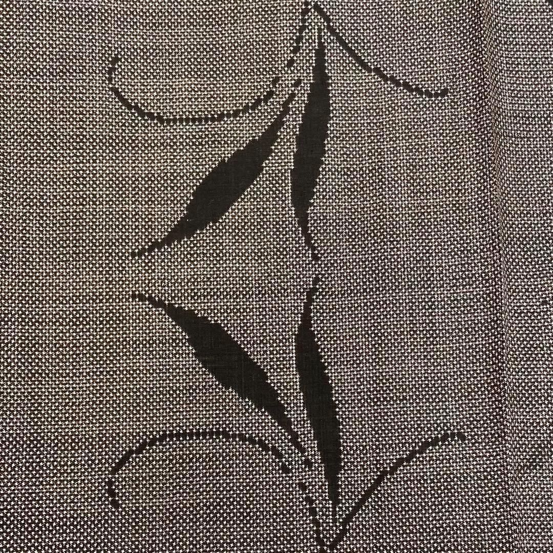 着物と帯 時流】オ42s◇本場泥大島紬 ◇未使用品 縦横絣 - メルカリ