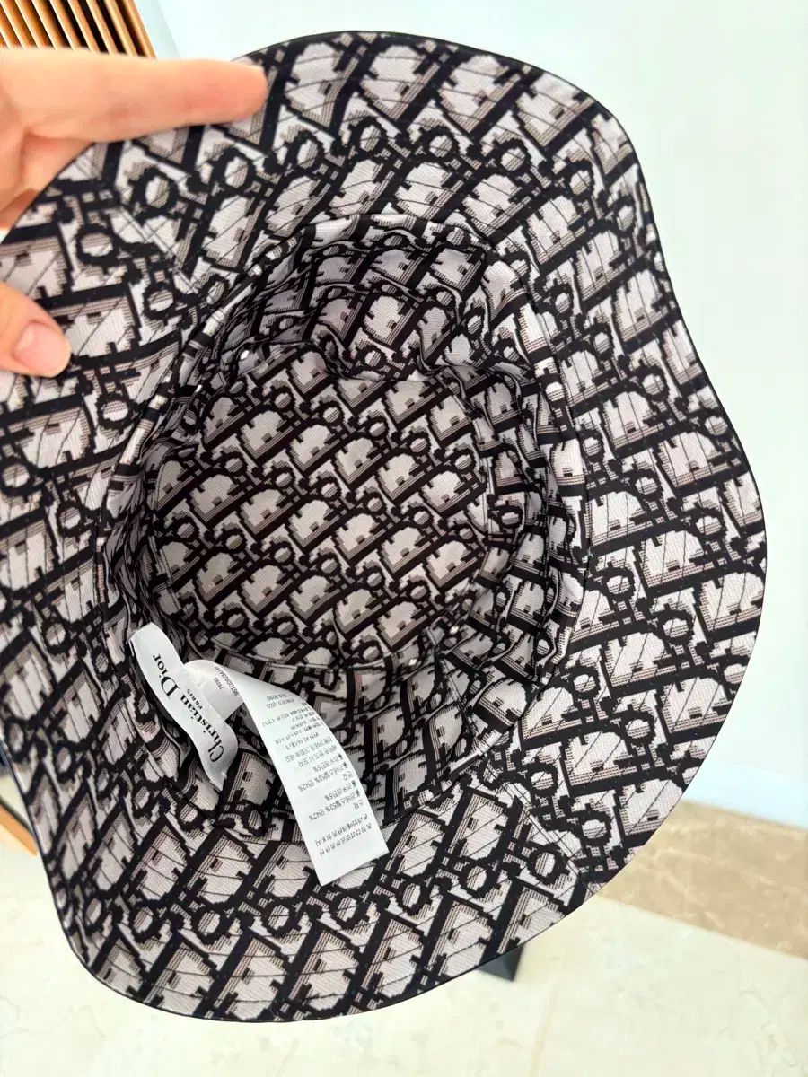 ディオール　リバーシブル　バケットハット 中古・古着通販】Christian Dior (クリスチャン ディオール