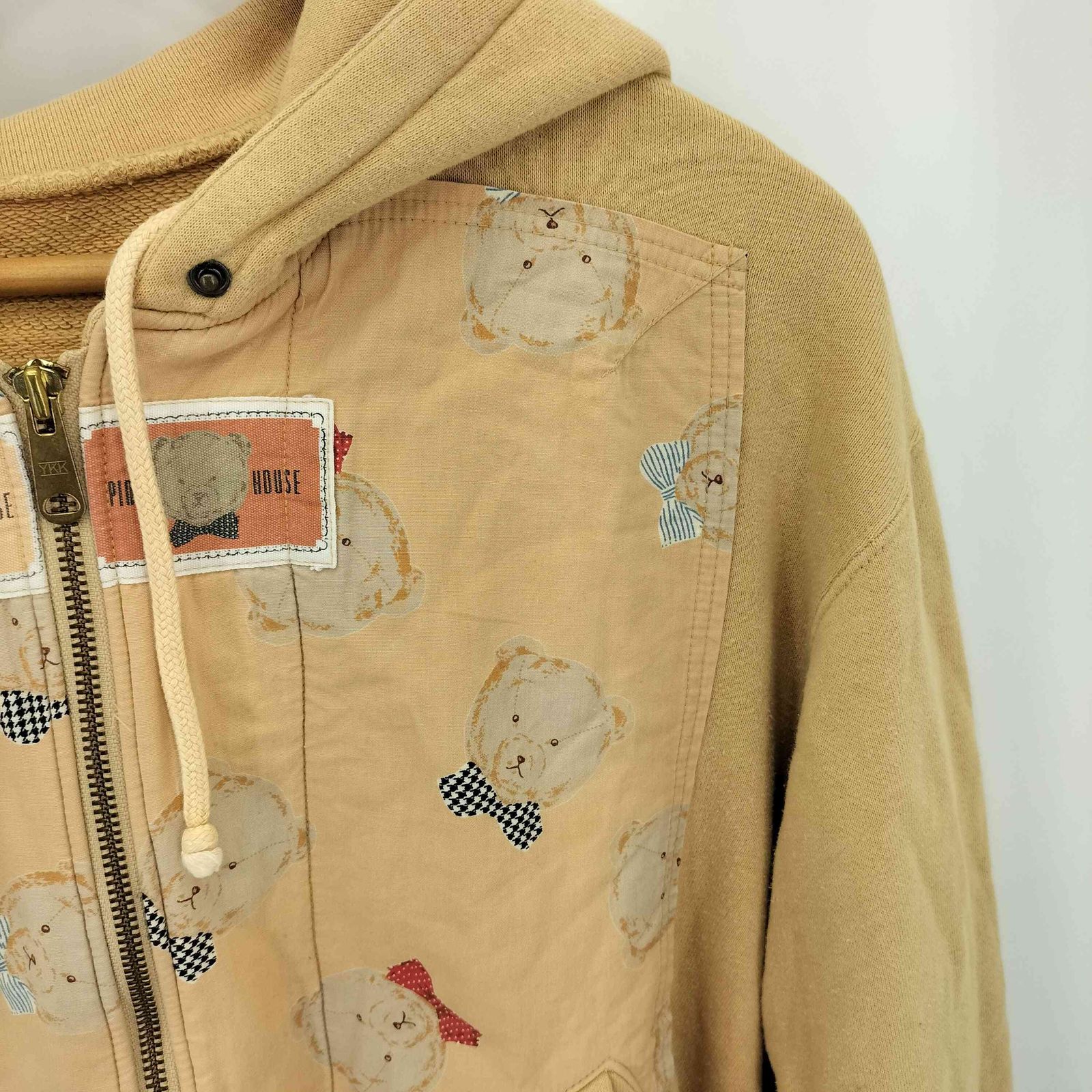 ピンクハウス　くま　パーカー　オーバーサイズ　ワッペン　レトロ　平成　昭和 ピンクハウス PINK HOUSE くまちゃん柄ゼッケン ジップアップパーカー