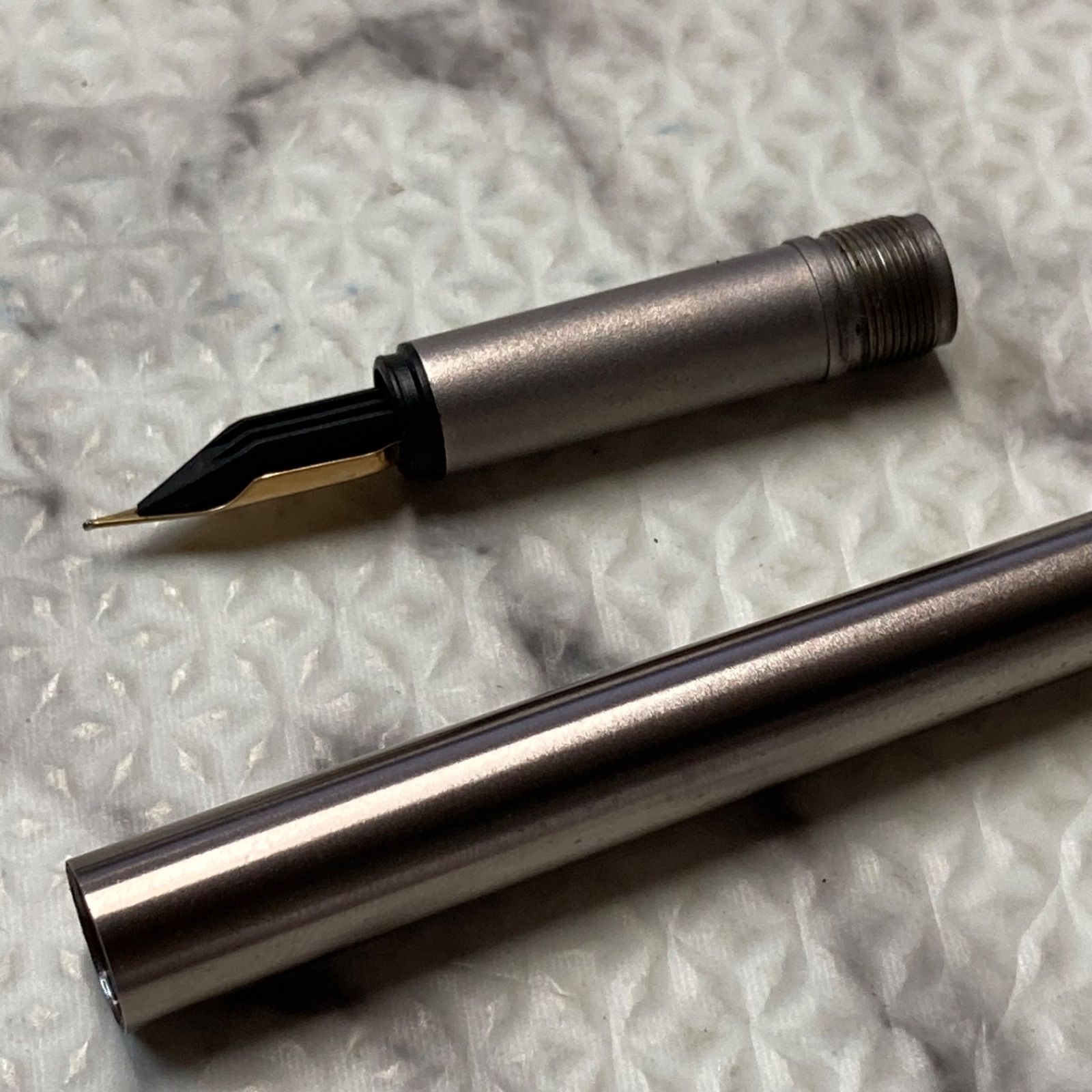 Mont Blanc モンブラン 万年筆 ドイツ製 585 【bcb49719】 - メルカリ