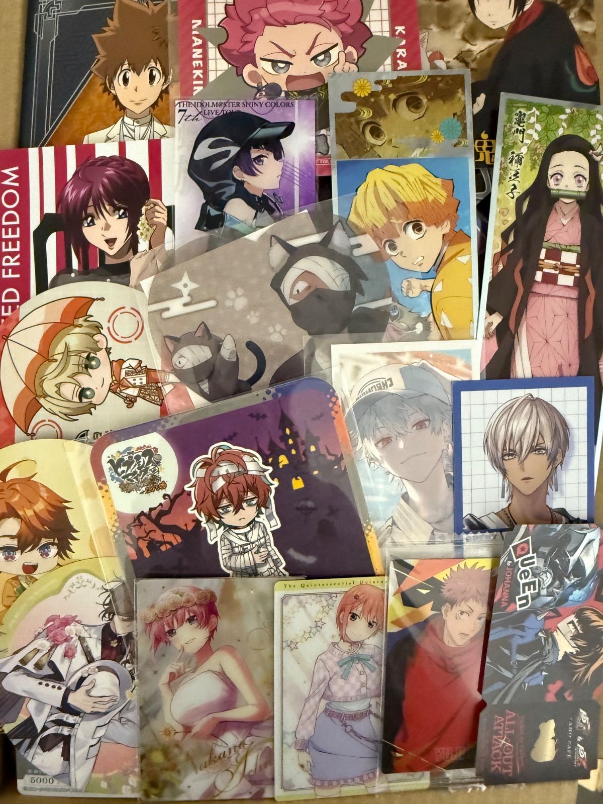 アニメ キャラクターグッズ 紙類 コースターのみ 1250点以上 まとめ売り アニメ キャラクターグッズ 紙類 コースターのみ 1250点以上 まとめ売り