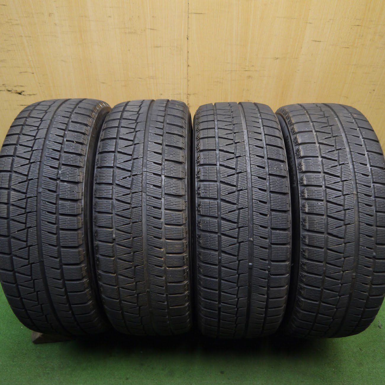 4本価格☆スバル レガシィ 純正 215/45R17 スタッドレス ブリヂストン 