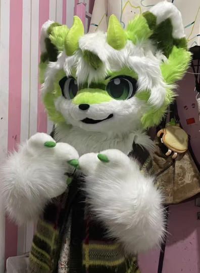 ファースーツ 　着ぐるみ　マスク　 コスプレ 　コスチューム　ぬいぐるみ ファースーツ 着ぐるみ マスク コスプレ コスチューム ぬいぐるみ