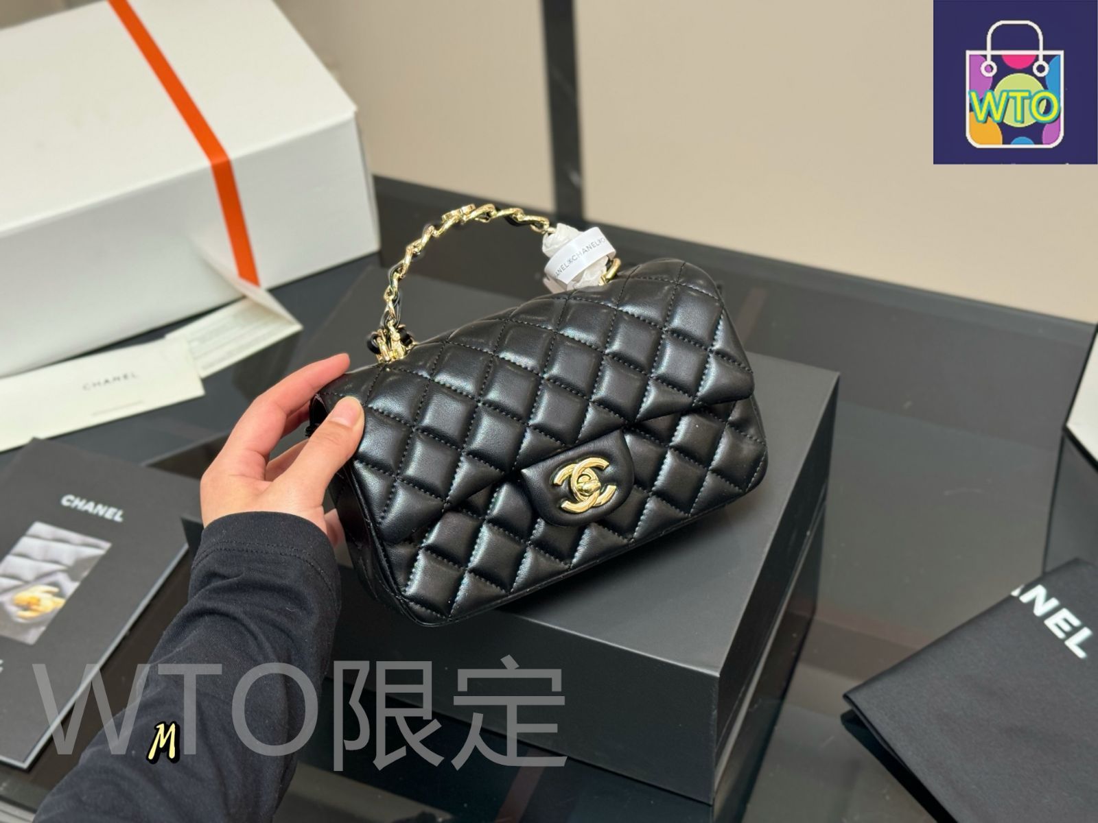 今日特価】Chanel Mini CF Handle バッグ 20×12cm - メルカリ
