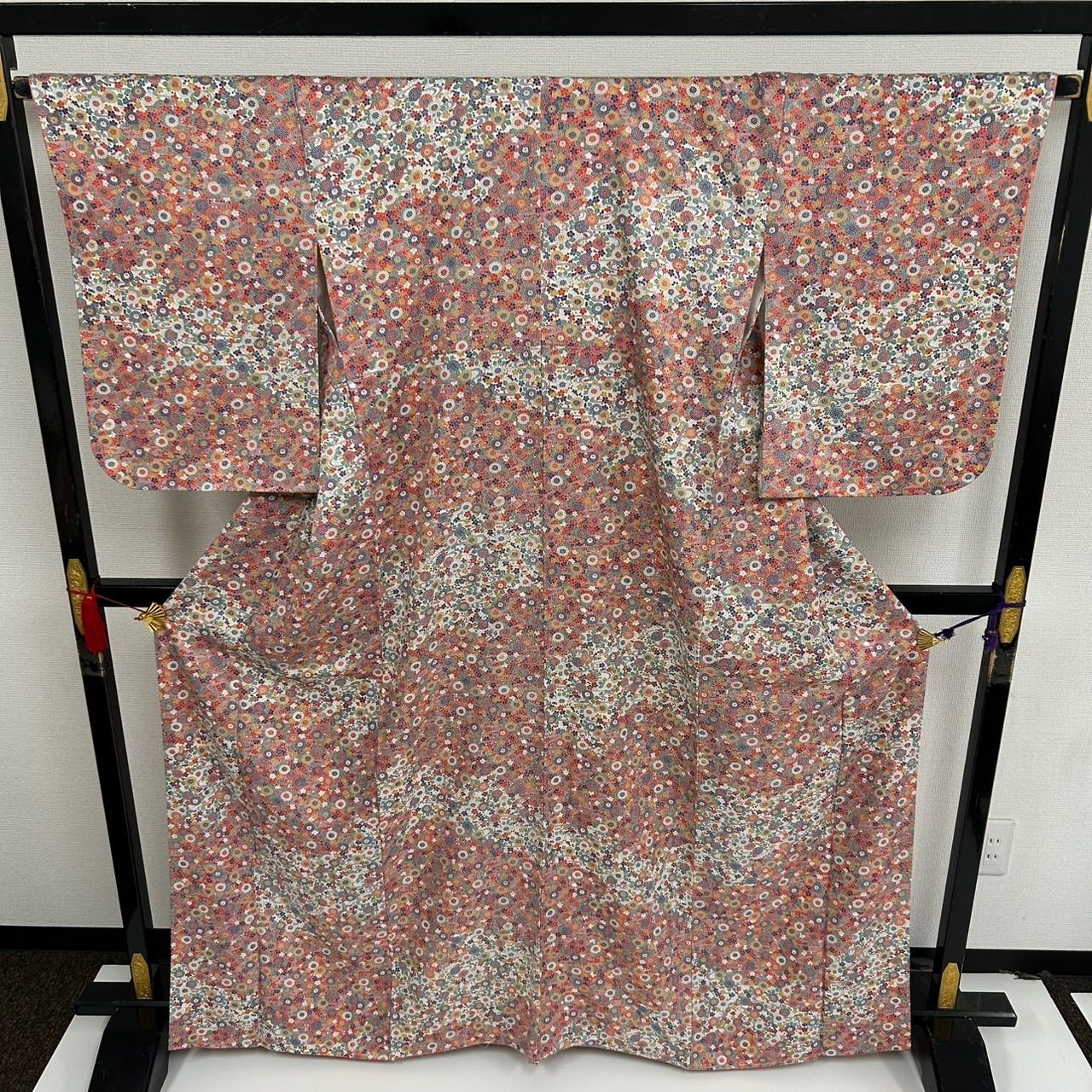 小紋 裄66 華やか 細かな染め 正絹 着物 MK-1369 - メルカリ