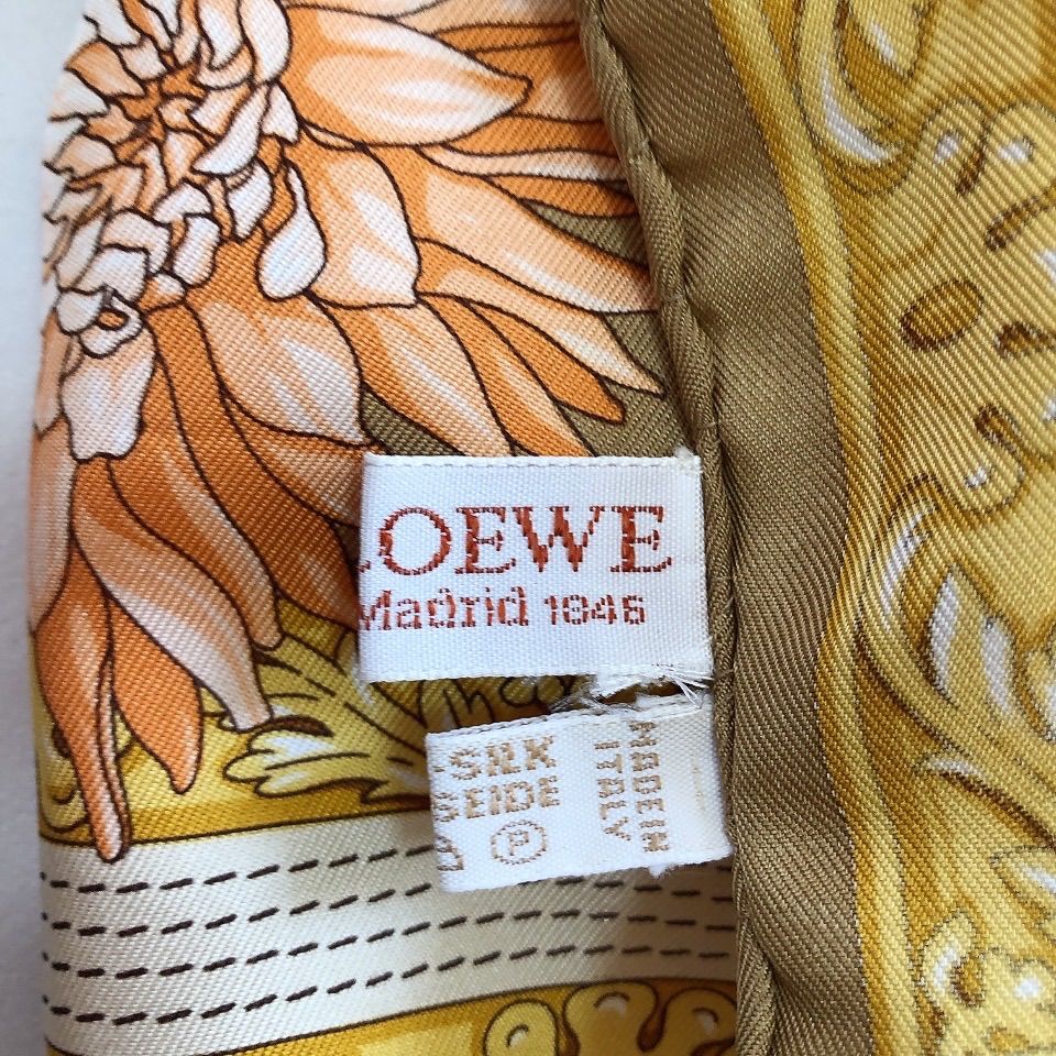 LOEWE ロエベ 大判スカーフ シルク100% 花柄 フラワー オリーブ