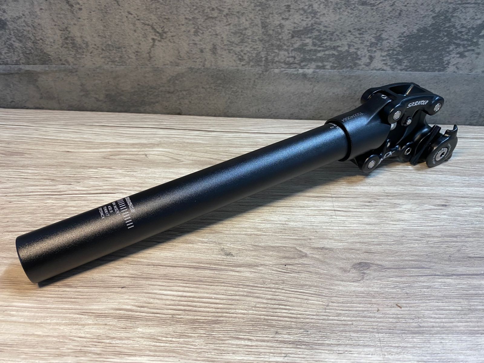 SR SUNTOUR サスペンションアルミ シートポスト JK839 SR SUNTOUR NCX サスペンション シートポスト アルミ 黒 Φ30.9