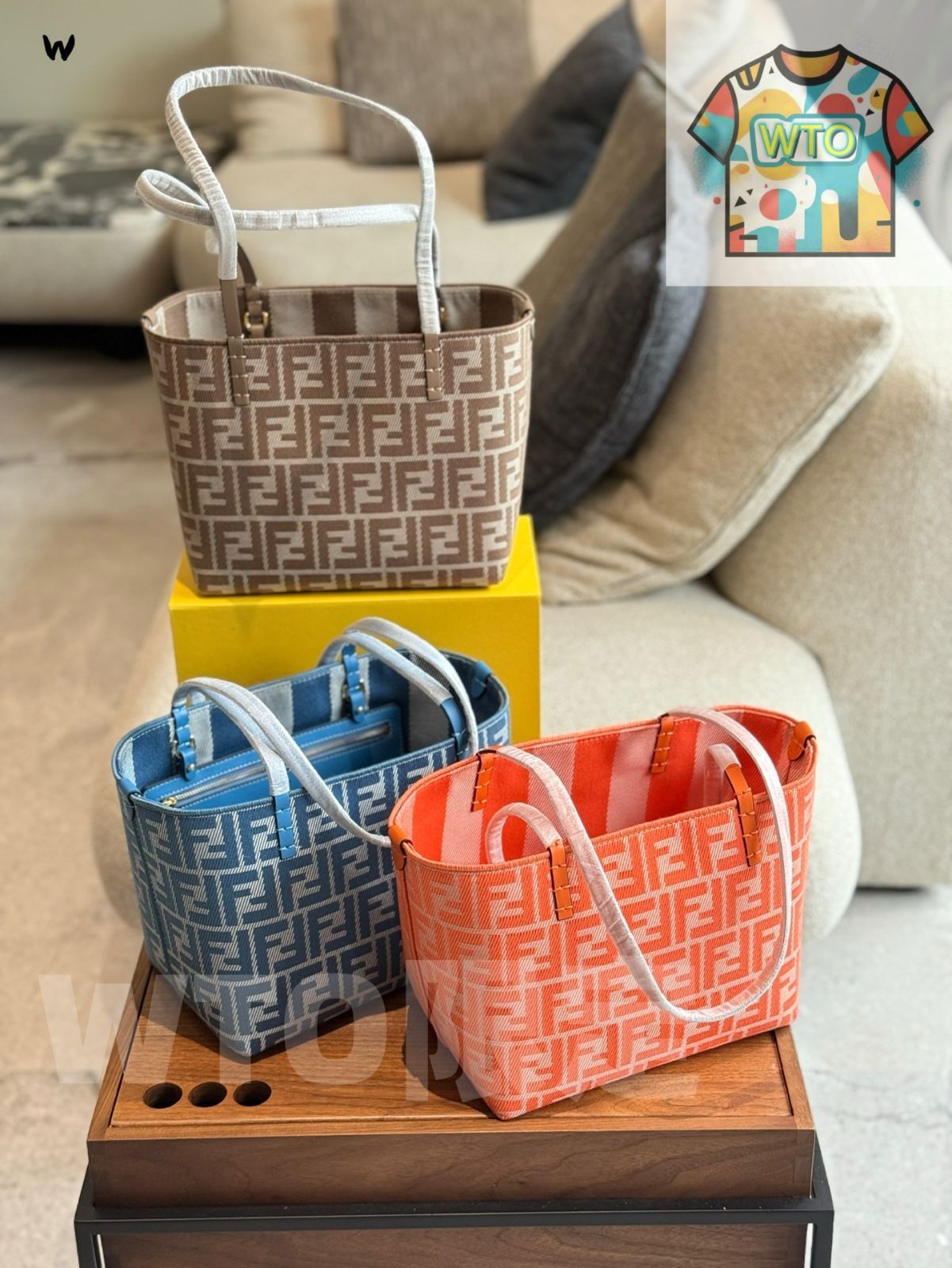 今日特価】Fendi フェンディ リバーシブル トートバッグ シリーズ 両面