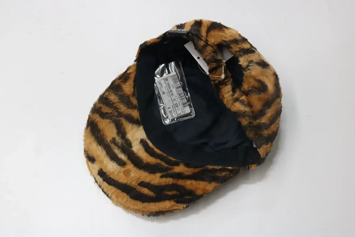 ドルチェ＆ガッバーナ レオパード パータン キャップ - メルカリ