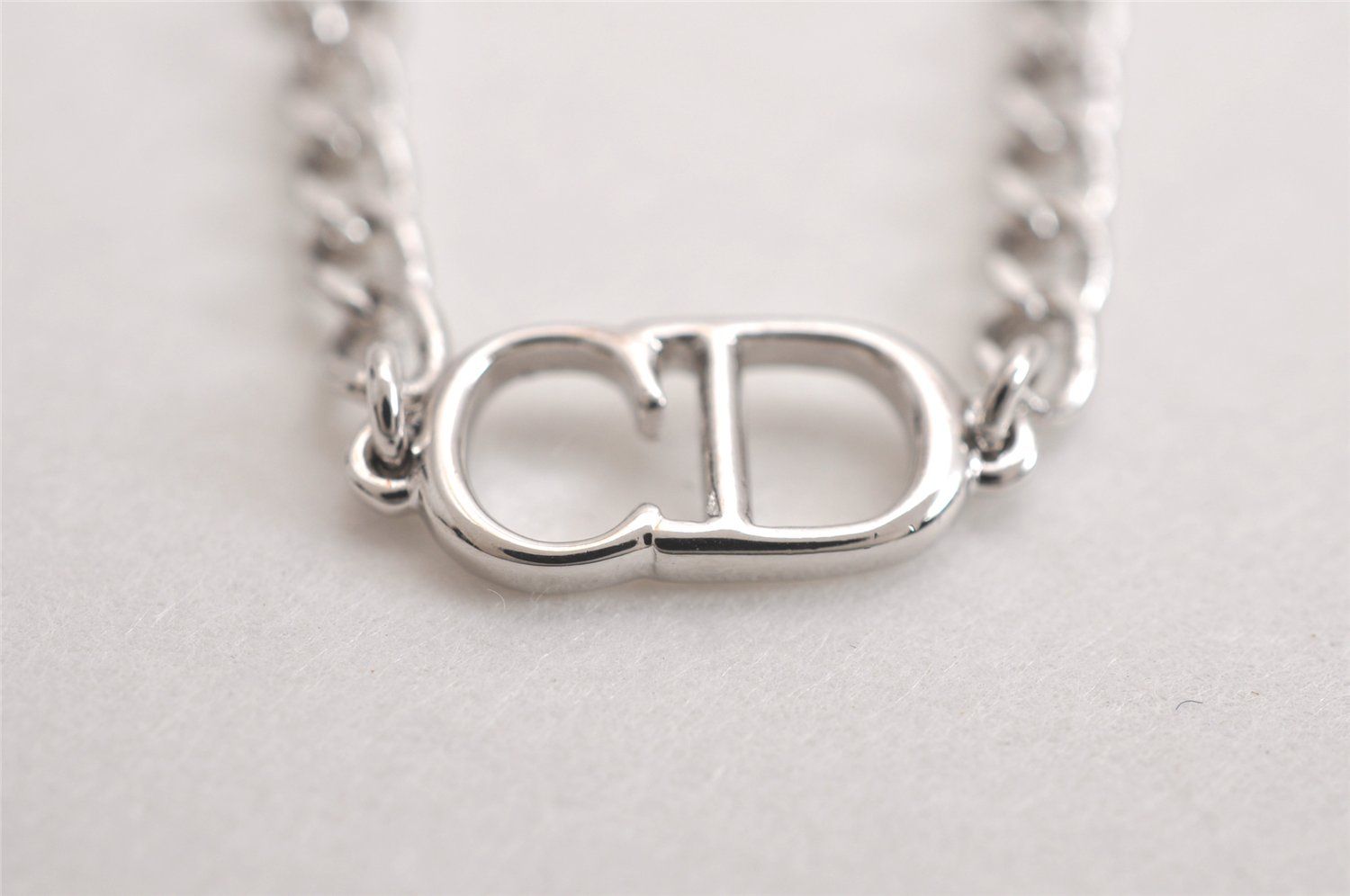 Dior シルバー チェーン　ネックレス&ブレスレット おしゃれ必至 DIOR スーパーコピー ネックレス シルバーチェーン