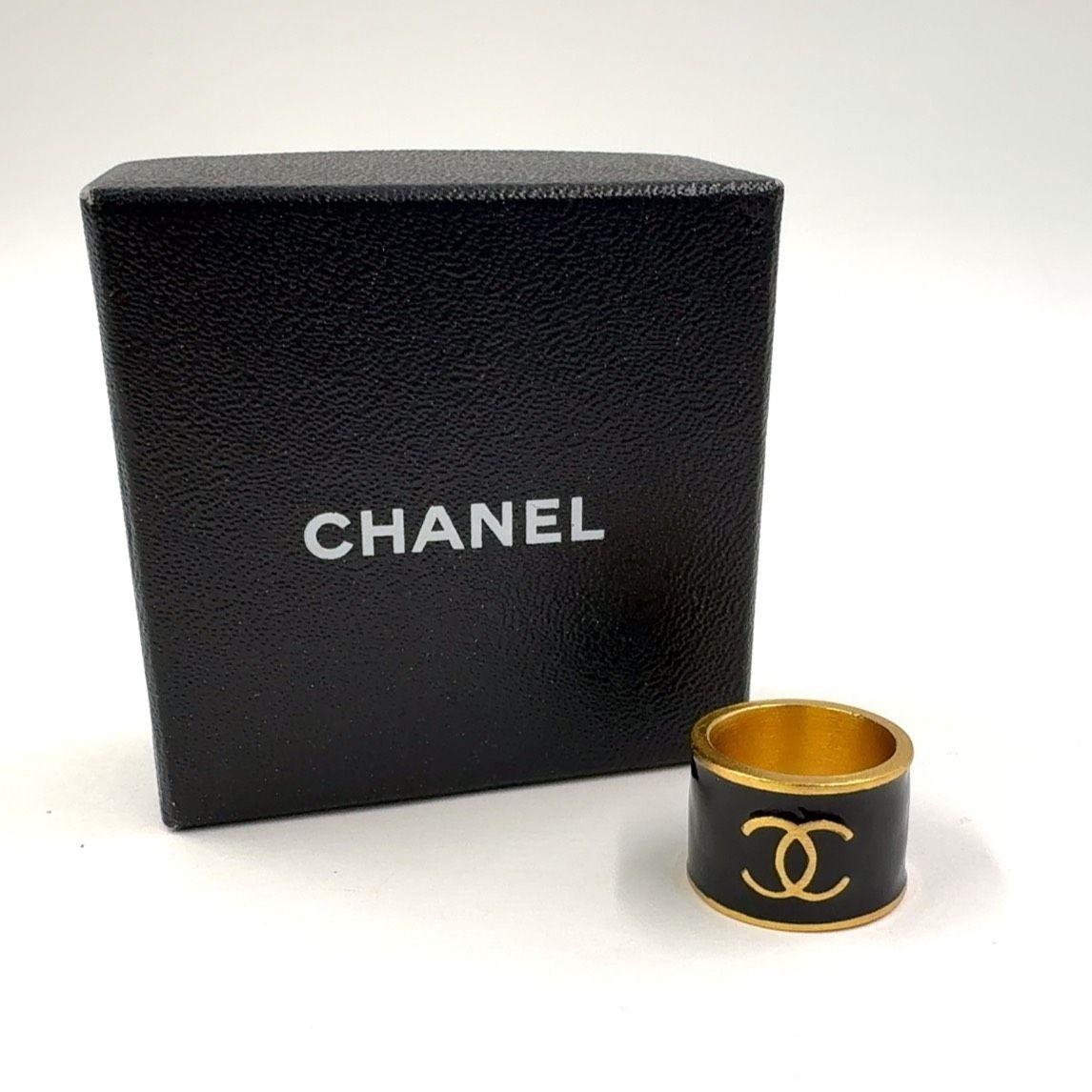超美品 シャネル ゴールド ブラック ココマーク ハート リング 指輪 15号 CHANEL ココマーク ハート 02 P メタル ゴールド×ブラック リング