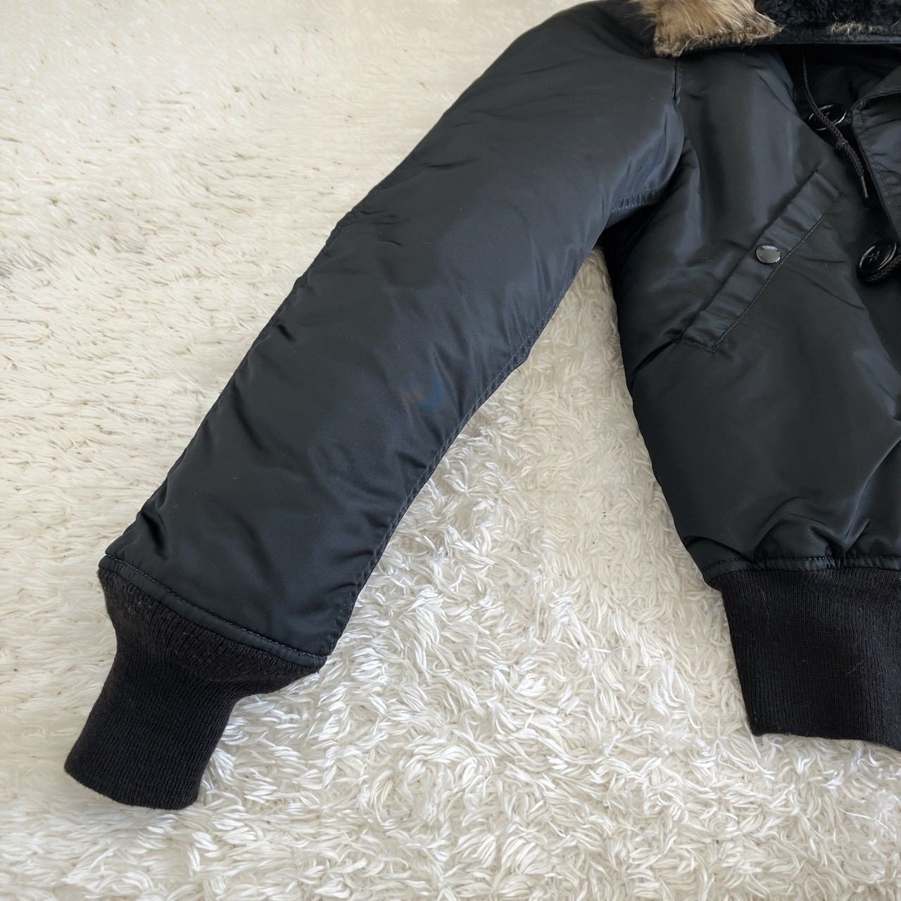 美品！ALPHA アルファ N-2B Y2K 短丈 ファー ブラック USA製 - メルカリ
