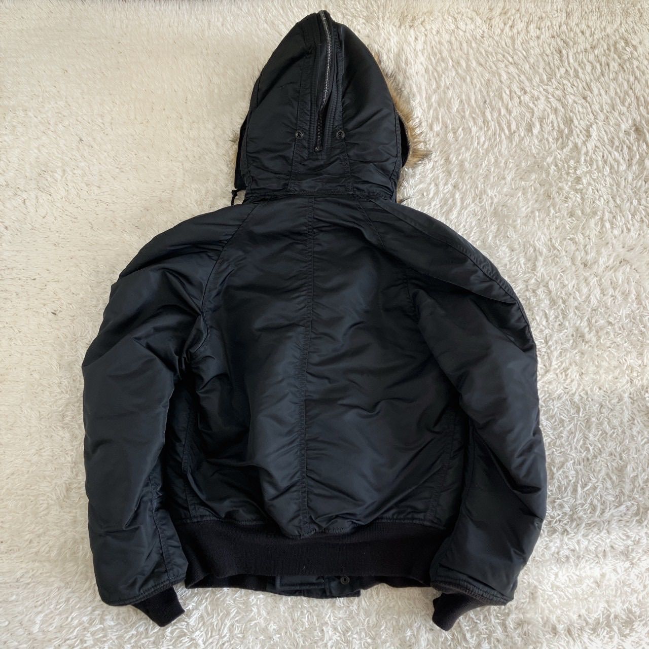 美品！ALPHA アルファ N-2B Y2K 短丈 ファー ブラック USA製 - メルカリ