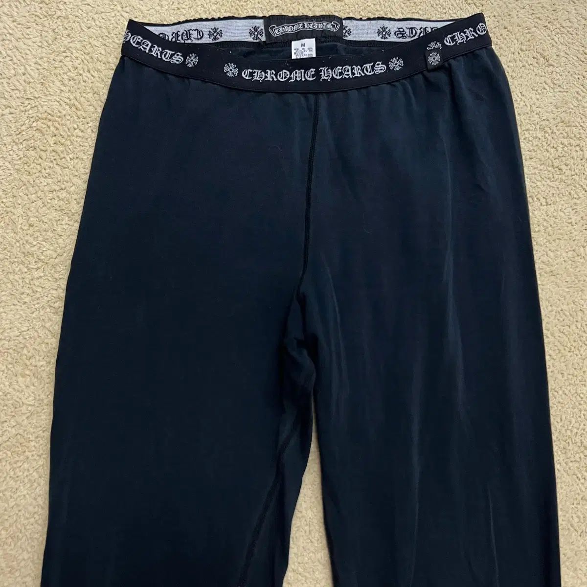 新品 クロムハーツ レギンス パンツ ホースシュー Mサイズ サイドロゴ