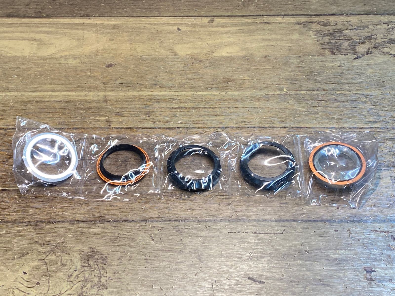 CAMPAGNOLO カンパニョーロ　ヘッドセット Campagnolo Record Headset 1