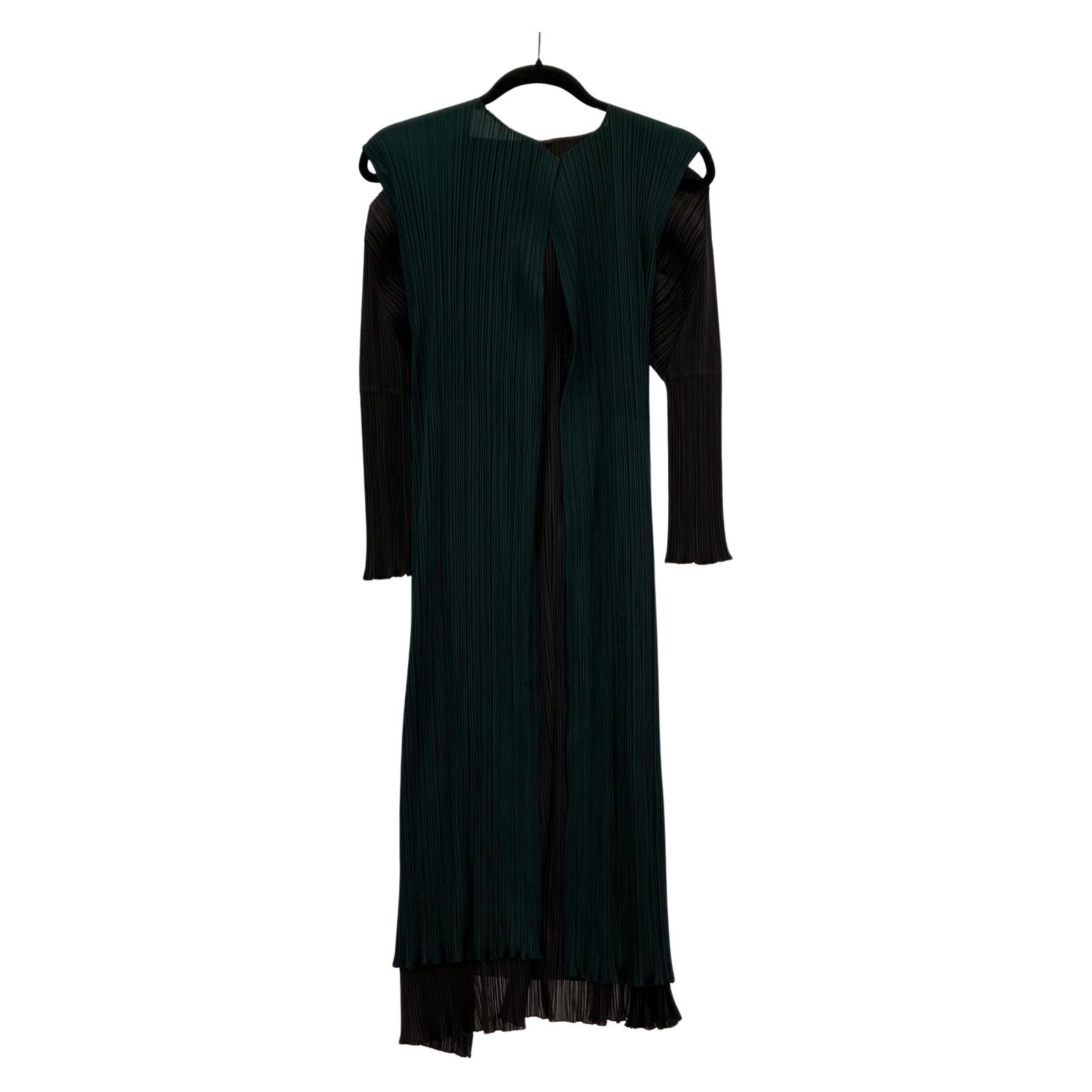 ISSEY MIYAKE イッセイミヤケ プリーツカーディガン size2/ブラック