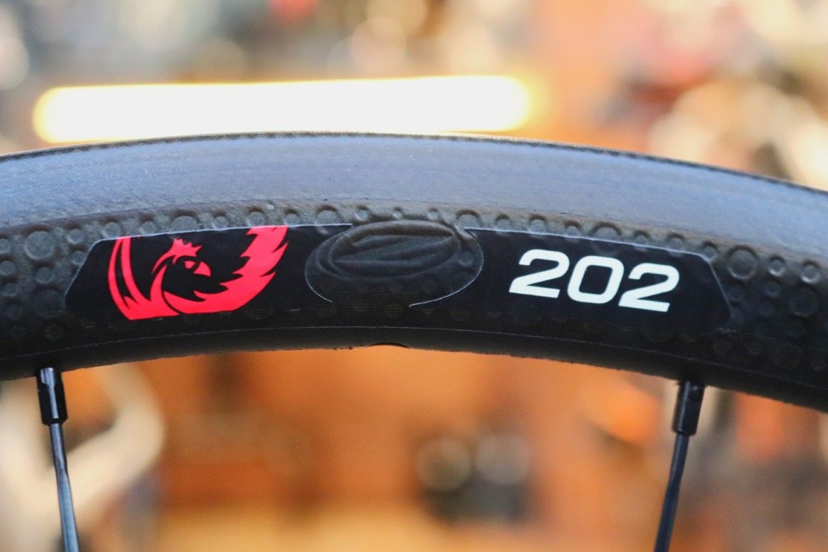 ジップ ZIPP ファイアクレスト 202 FIRECREST シマノ 11S/12S カーボン