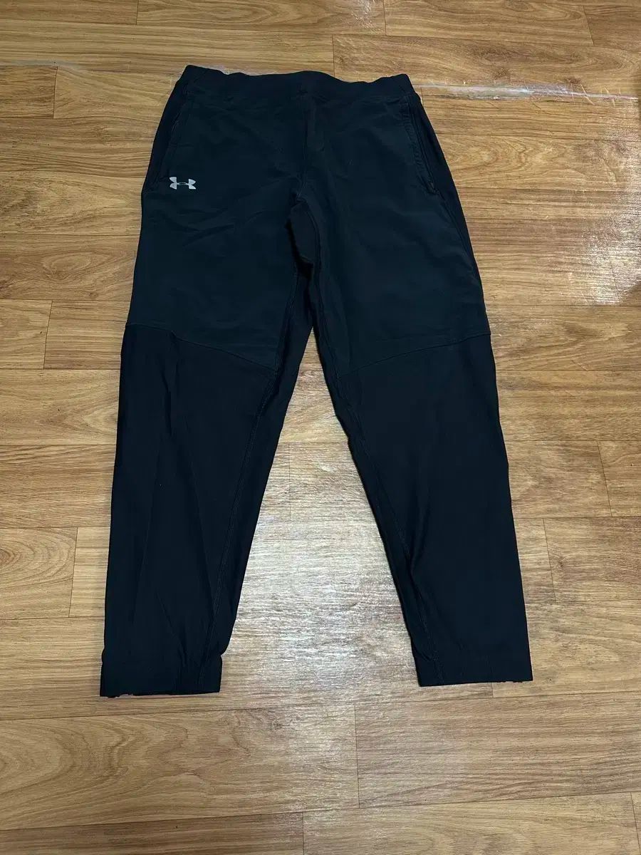 36 UNDER ARMOUR アンダーアーマー トレーナー ズボン