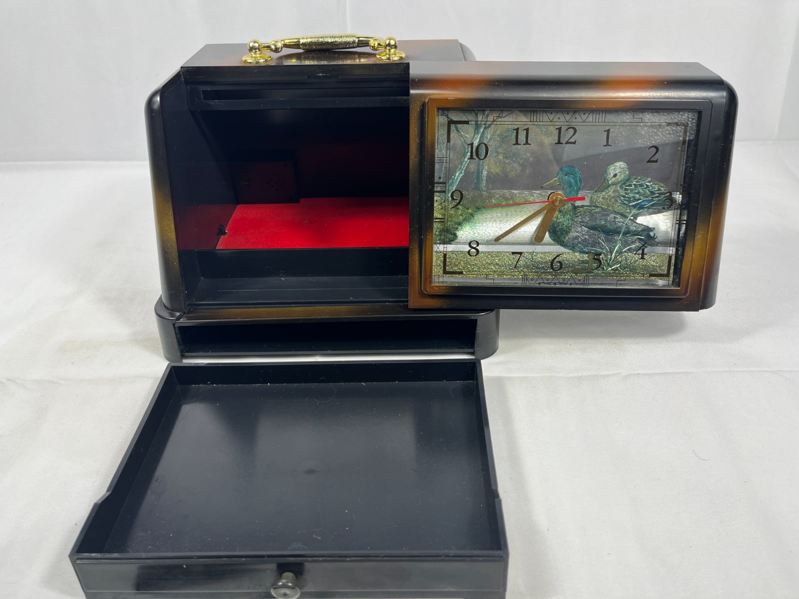 昭和初期の置き時計 ( ジャンク品 )　動きません 昭和初期の置き時計 ( ジャンク品 )