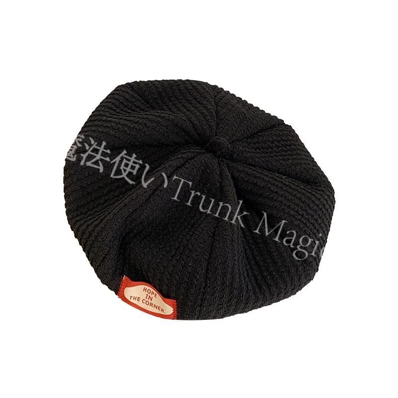 新品未使用黒いつぼみの帽子を貼って秋冬の韓国版ins網赤で顔を見せる